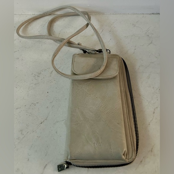 New s-q leather cross body wallet. - Picture 2 of 8
